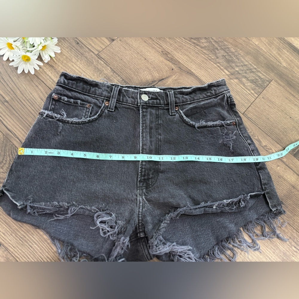 Abercrombie & Fitch Women’s  Short  size 30 - Picture 8 of 8
